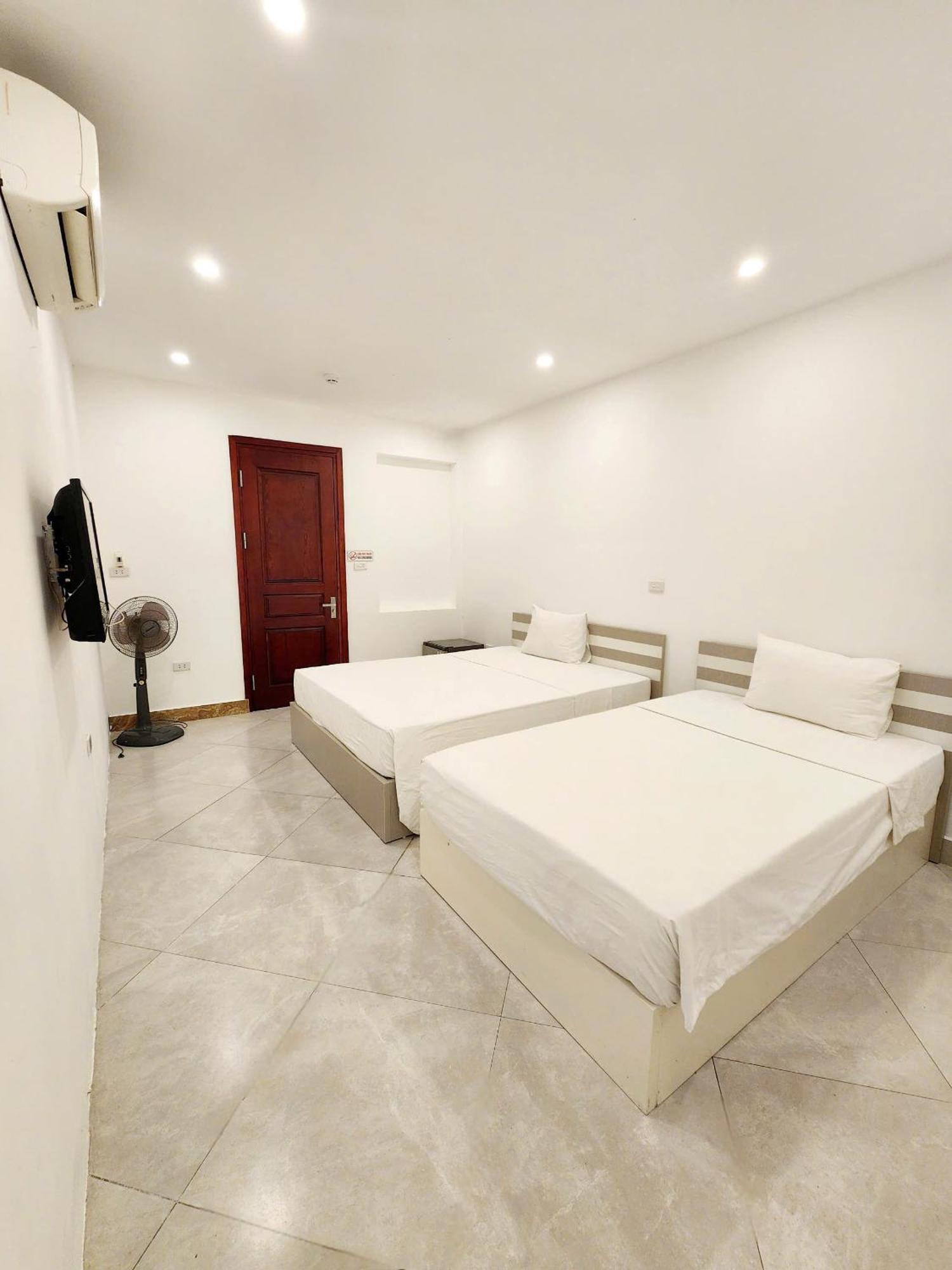 Lakeside House Hanoi Exterior foto